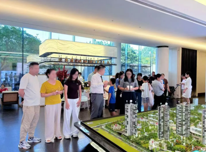 1762308210986871.png image.png